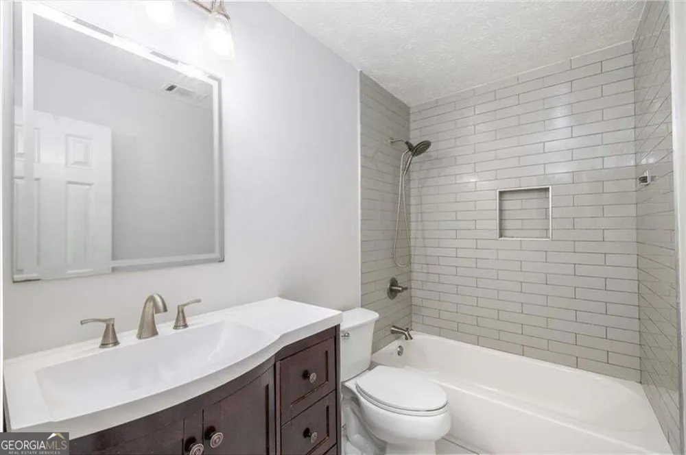 4146 Duesenberg DR Tucker, GA 30084