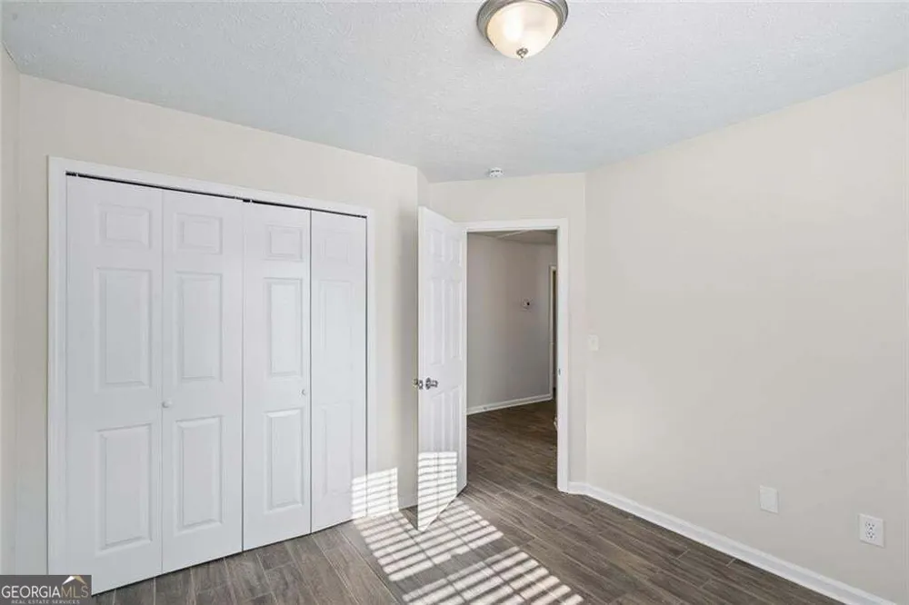 4879 Lake Park LN Acworth, GA 30101