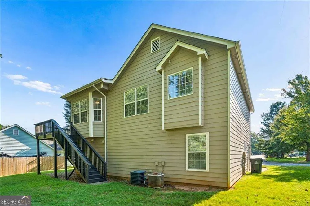 4879 Lake Park LN Acworth, GA 30101