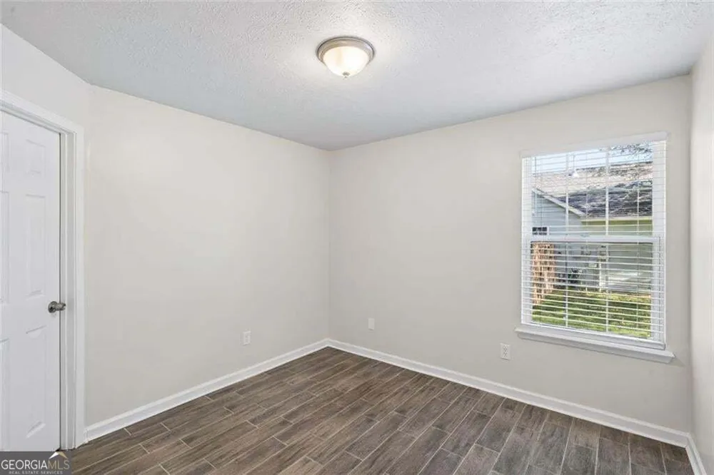 4879 Lake Park LN Acworth, GA 30101
