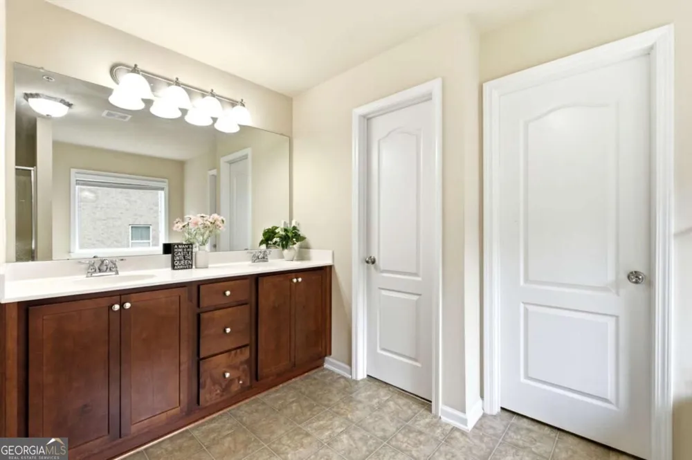 2196 Kingswood DR Morrow, GA 30260