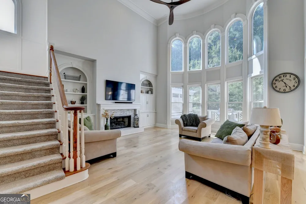 1071 Moores Walk LN Suwanee, GA 30024