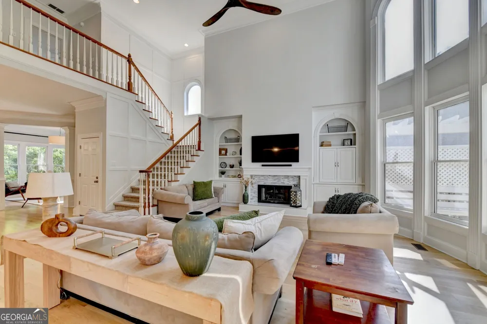 1071 Moores Walk LN Suwanee, GA 30024