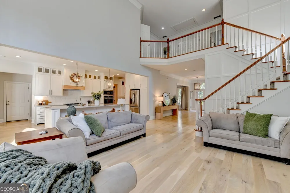 1071 Moores Walk LN Suwanee, GA 30024