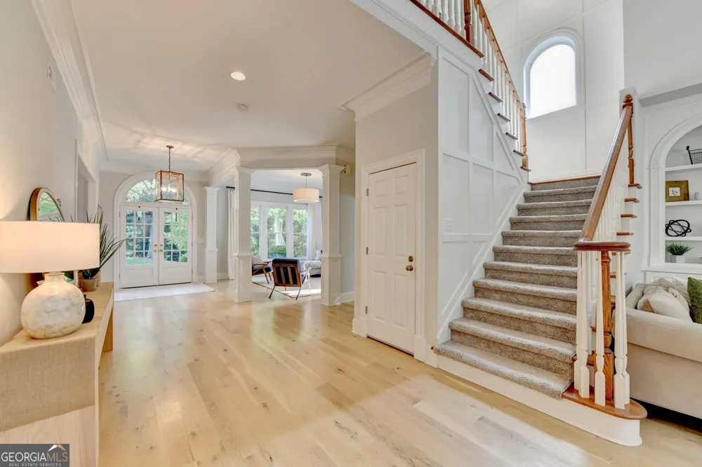 1071 Moores Walk LN Suwanee, GA 30024