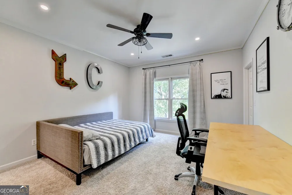 1071 Moores Walk LN Suwanee, GA 30024