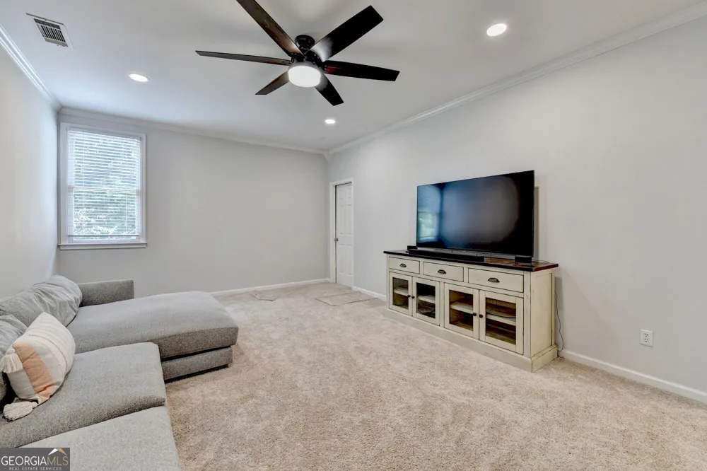 1071 Moores Walk LN Suwanee, GA 30024