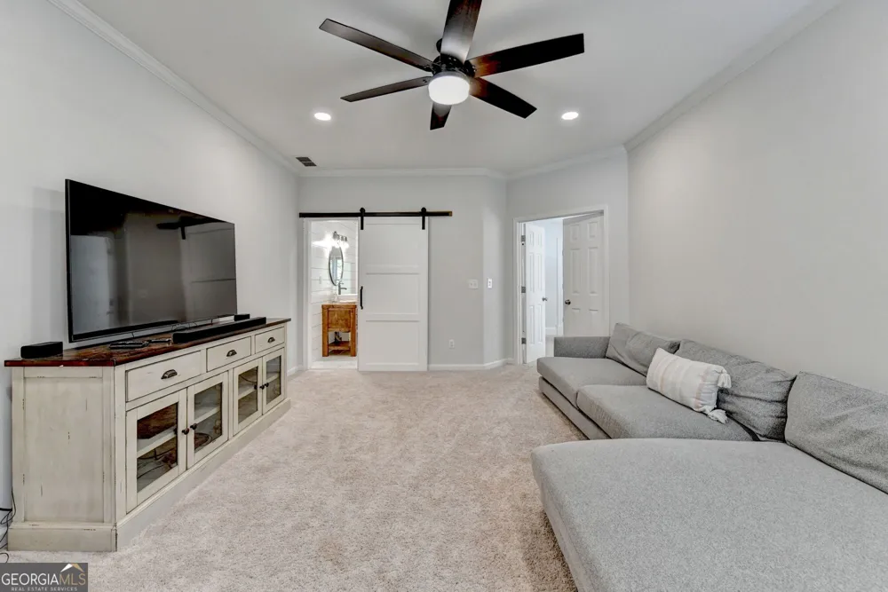 1071 Moores Walk LN Suwanee, GA 30024
