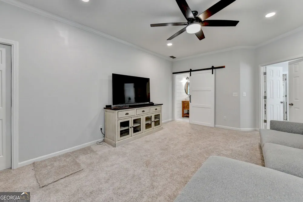 1071 Moores Walk LN Suwanee, GA 30024