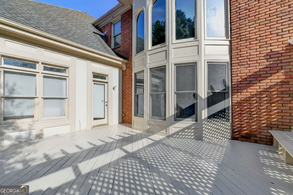 1071 Moores Walk LN Suwanee, GA 30024