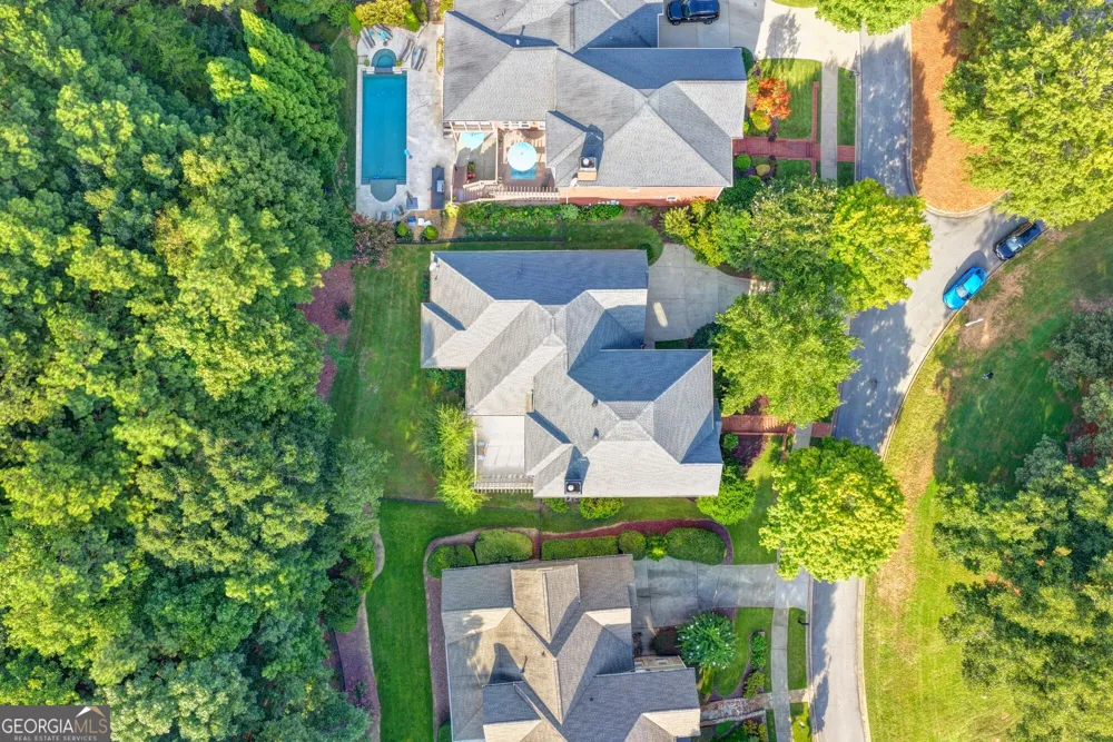 1071 Moores Walk LN Suwanee, GA 30024
