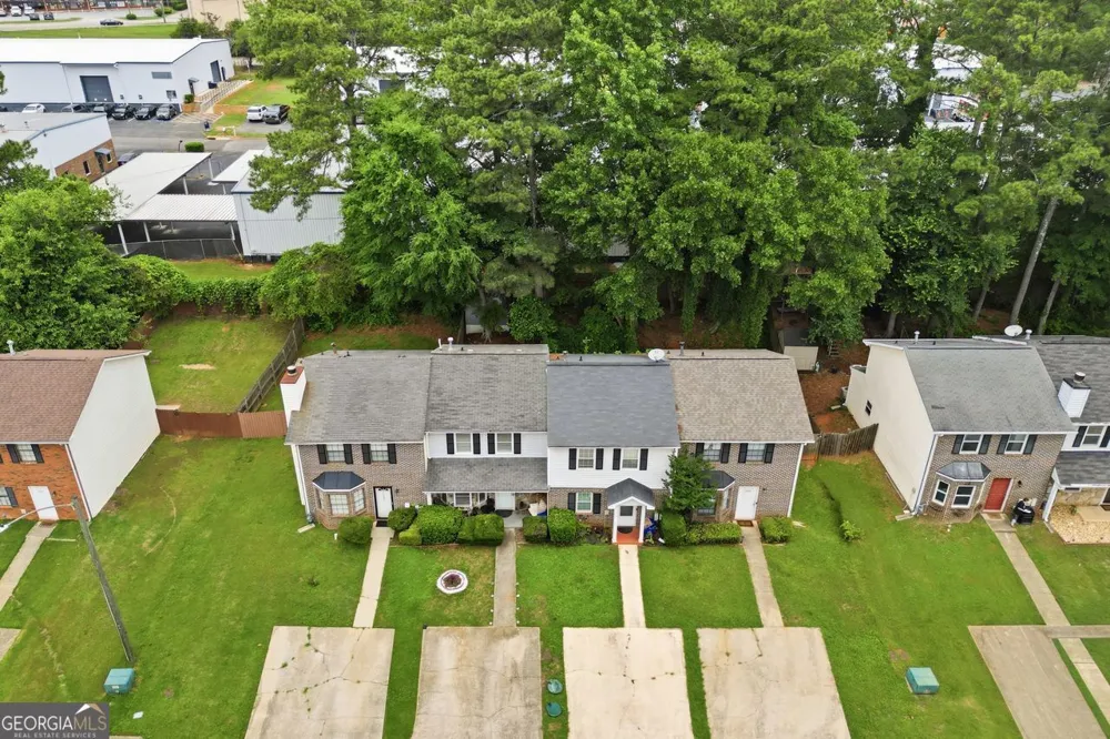 1445 Springleaf CIR SE Smyrna, GA 30080