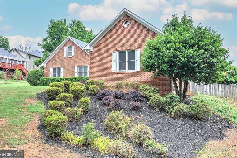 4975 Hamby RD NW Acworth, GA 30102