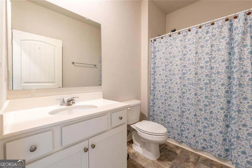 73 Valleywood CT Dawsonville, GA 30534