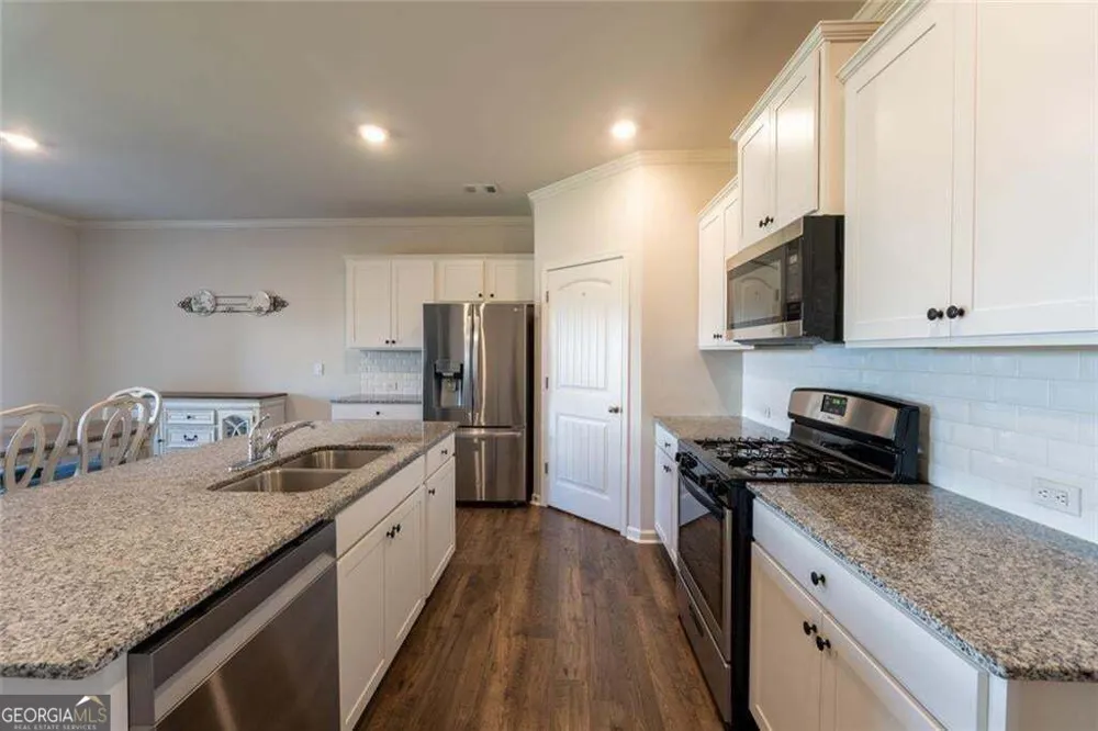 73 Valleywood CT Dawsonville, GA 30534