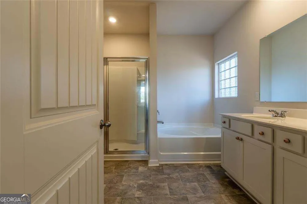 73 Valleywood CT Dawsonville, GA 30534