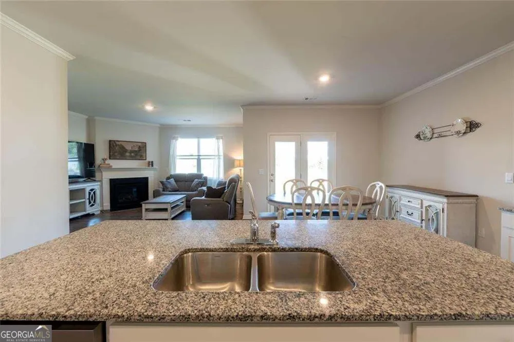 73 Valleywood CT Dawsonville, GA 30534