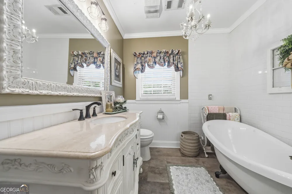 203 Church ST Eatonton, GA 31024