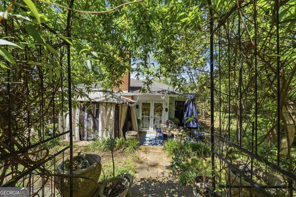 203 Church ST Eatonton, GA 31024
