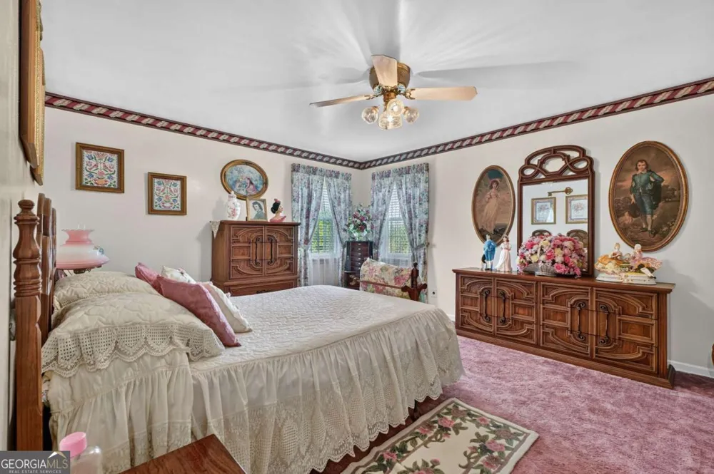 210 Lavista DR Blue Ridge, GA 30513
