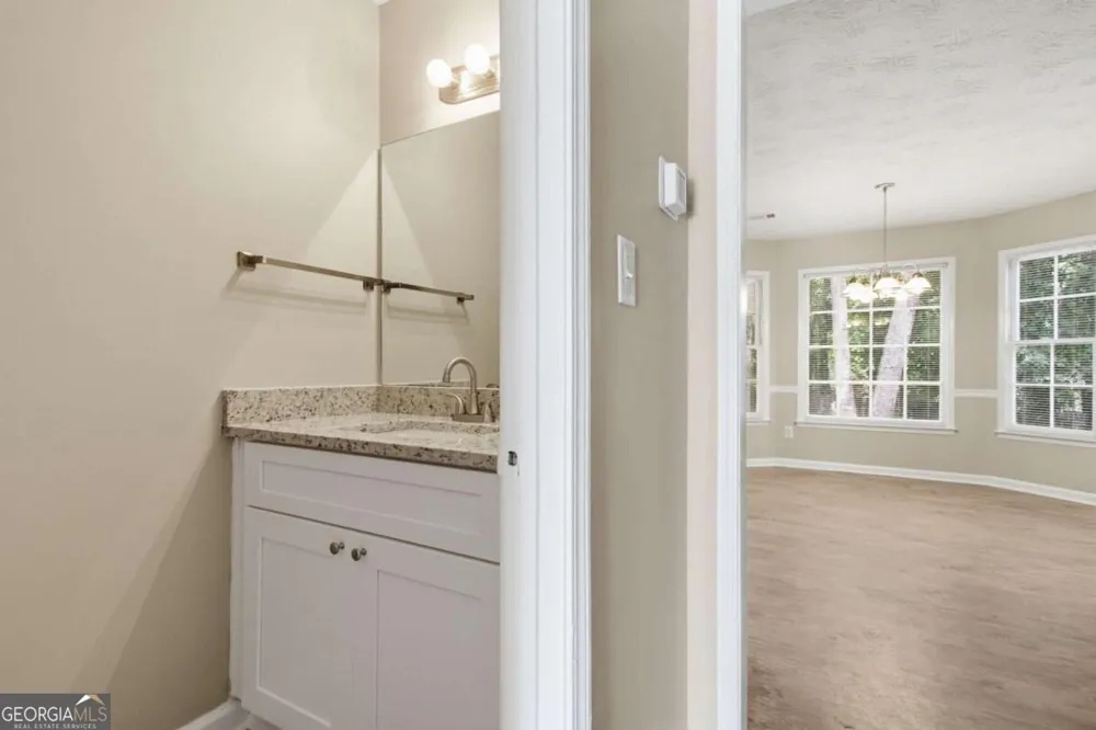 2870 Spring Ridge CIR Snellville, GA 30039