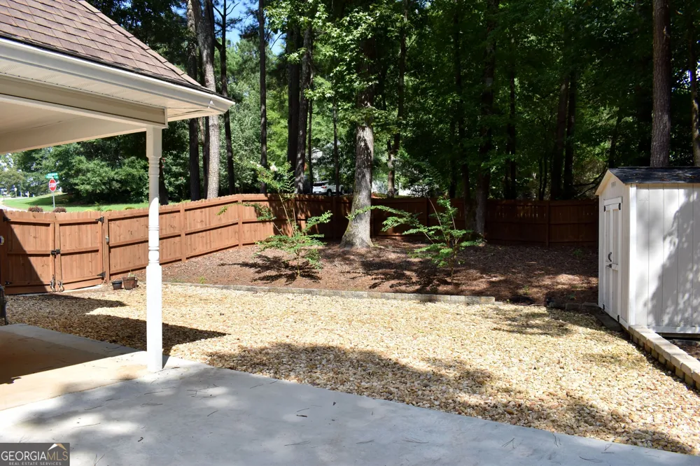 602 Penhollaway CT Loganville, GA 30052