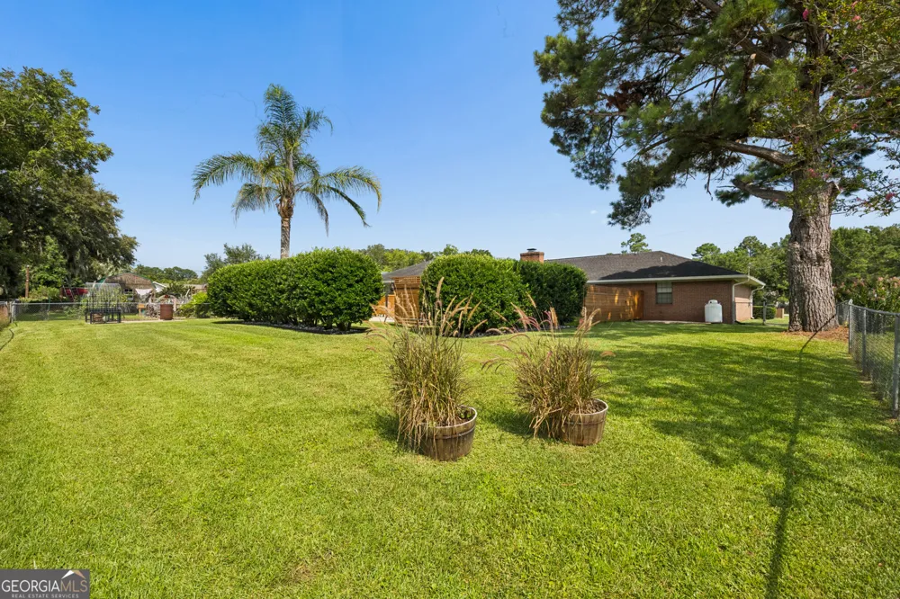 122 N Lake DR Brunswick, GA 31525