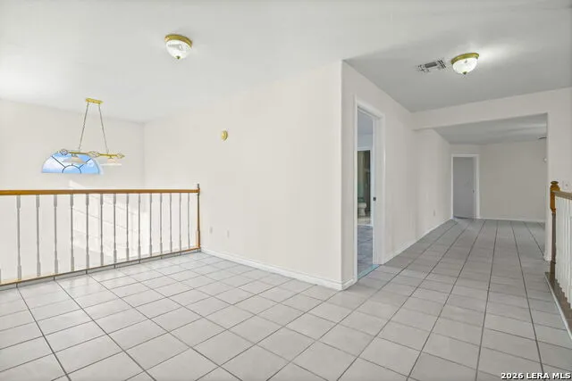 5280 Smith Rd Von Ormy, TX 78073