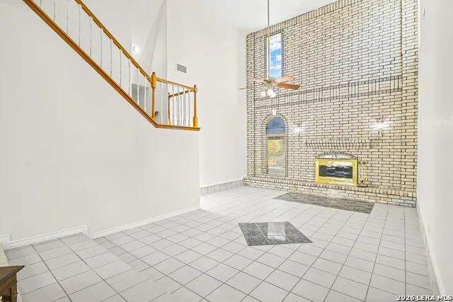 5280 Smith Rd Von Ormy, TX 78073