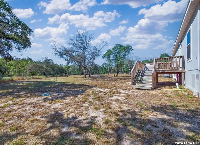 209 Sandy Oaks Dr Seguin, TX 78155