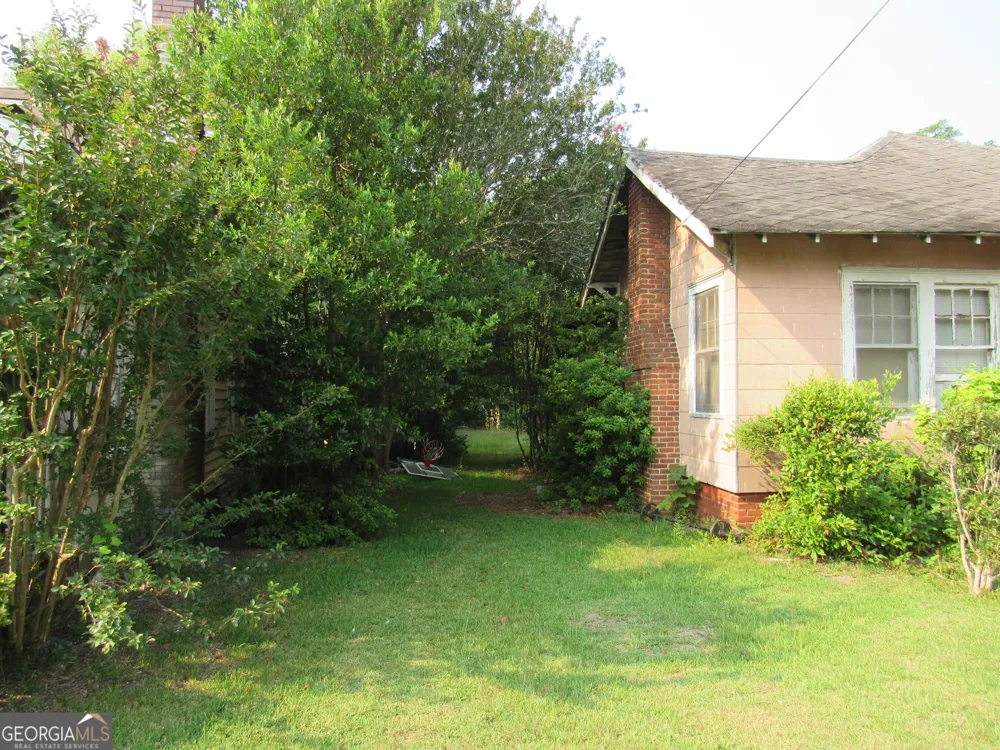 3340 Napier AVE Macon, GA 31204