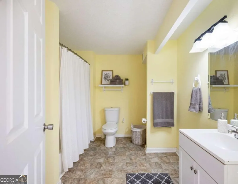 6397 Wedgewood TRCE Tucker, GA 30084