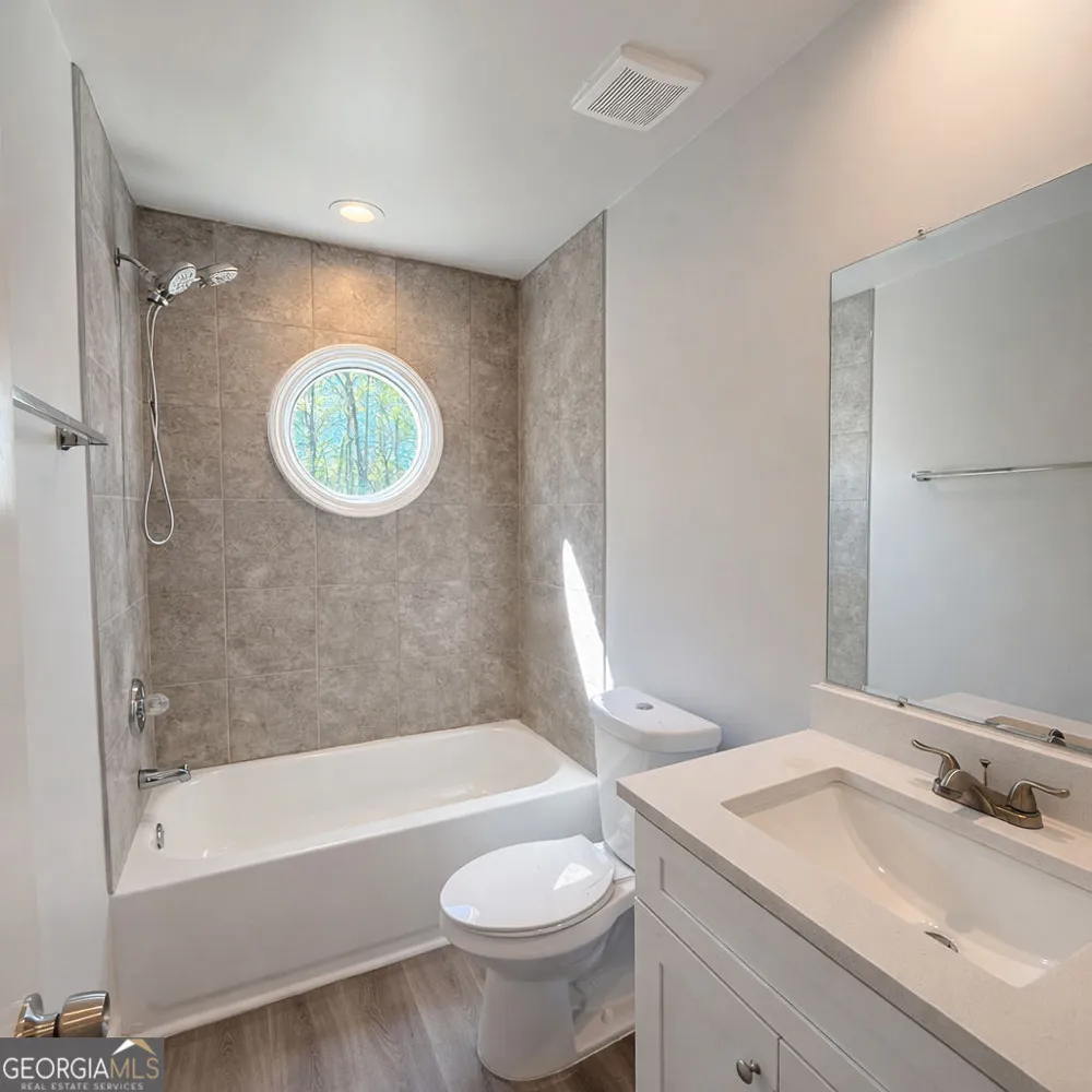 601 Mountain HBR Stone Mountain, GA 30087