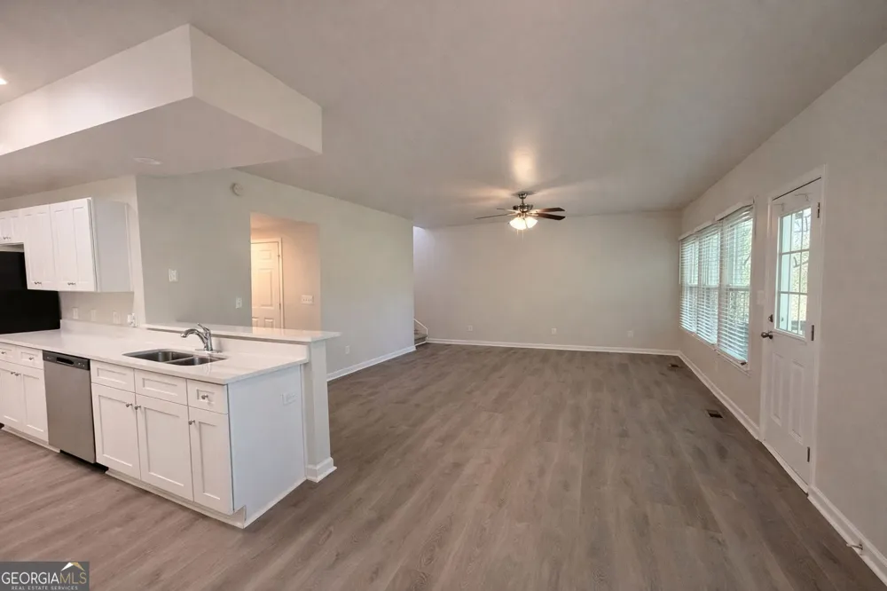 601 Mountain HBR Stone Mountain, GA 30087