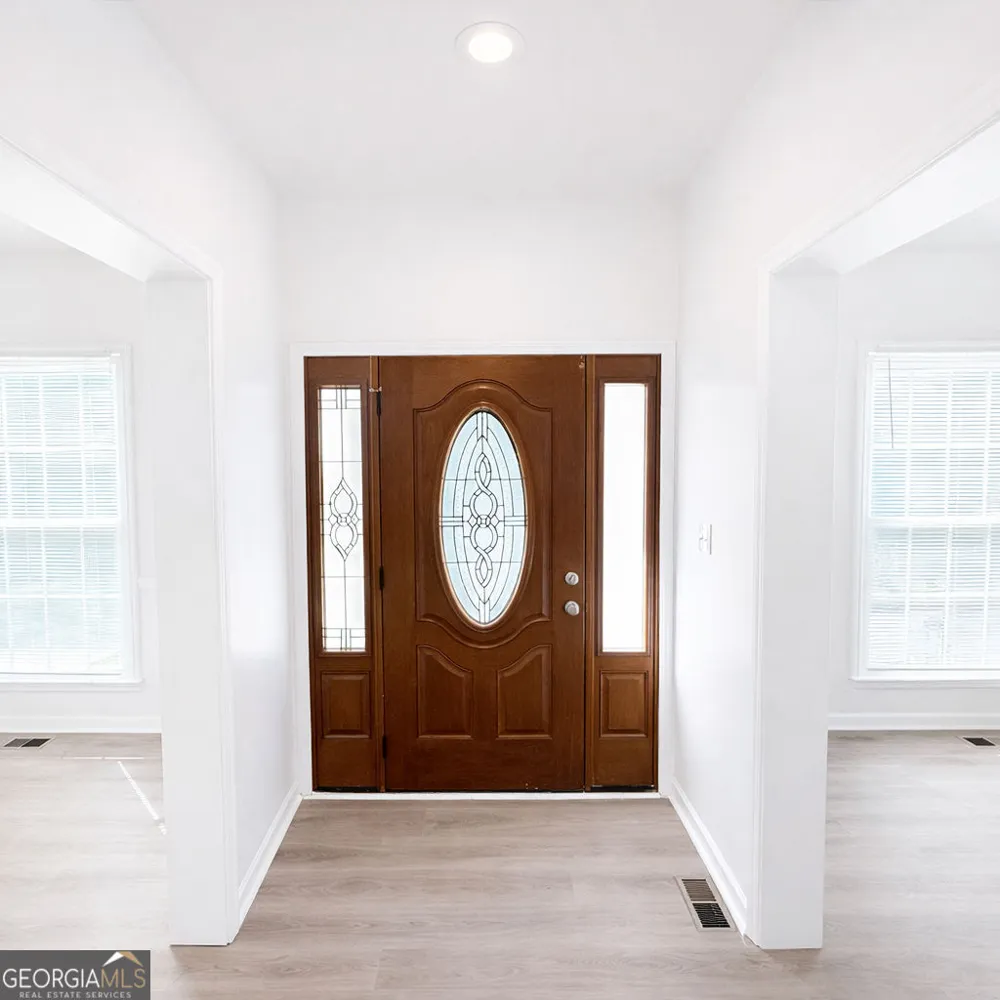 601 Mountain HBR Stone Mountain, GA 30087