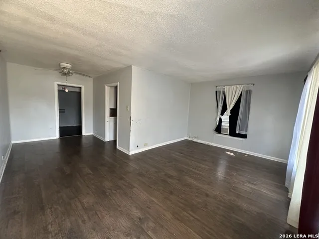 250 golden crown San Antonio, TX 78223