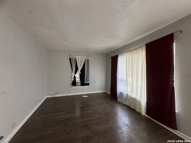 250 golden crown San Antonio, TX 78223