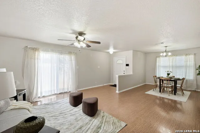 313 Chisholm Trl Seguin, TX 78155