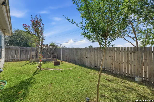 313 Chisholm Trl Seguin, TX 78155