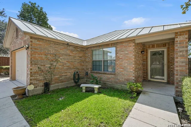 313 Chisholm Trl Seguin, TX 78155