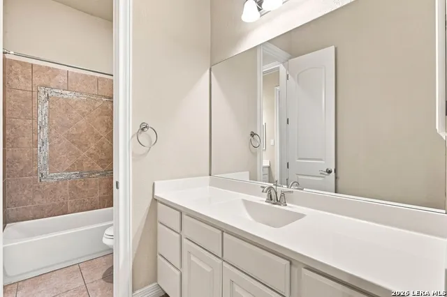 28703 Hidden Gate Boerne, TX 78015