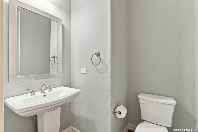 28703 Hidden Gate Boerne, TX 78015
