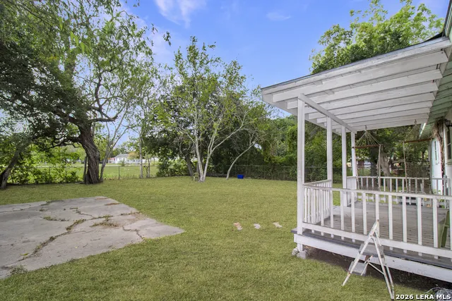 503 MONROE ST Beeville, TX 78102