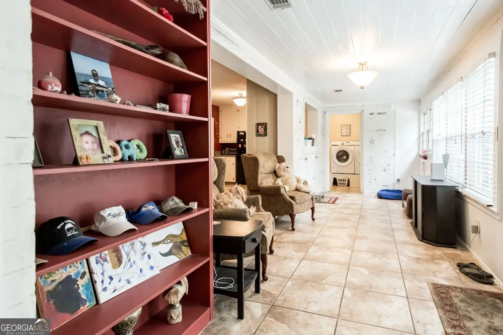 1112 Hill ST Waycross, GA 31501