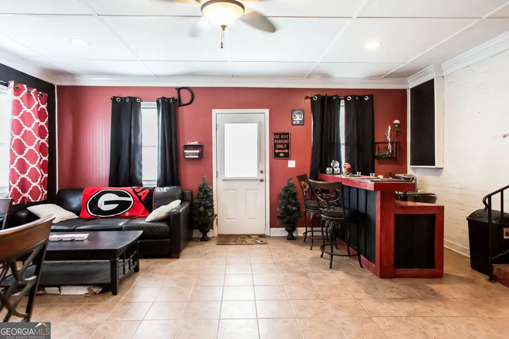 1112 Hill ST Waycross, GA 31501