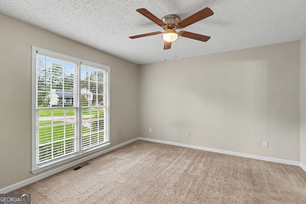 72 Amber WAY Dallas, GA 30157