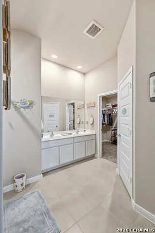 12423 Autumn Way Atascosa, TX 78002