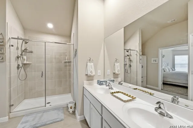 12423 Autumn Way Atascosa, TX 78002