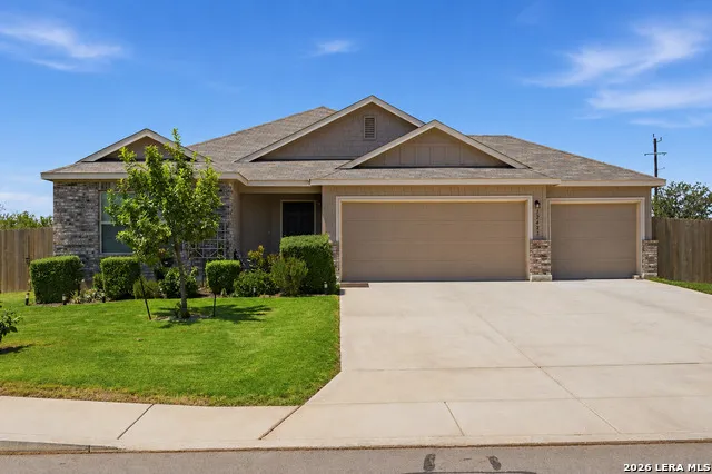 12423 Autumn Way Atascosa, TX 78002