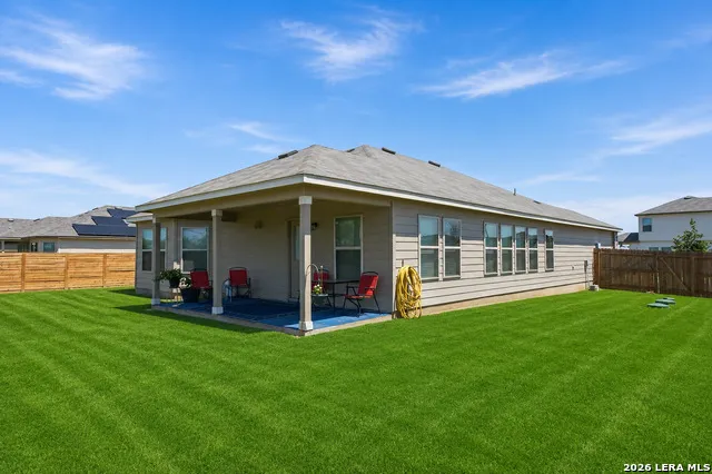12423 Autumn Way Atascosa, TX 78002